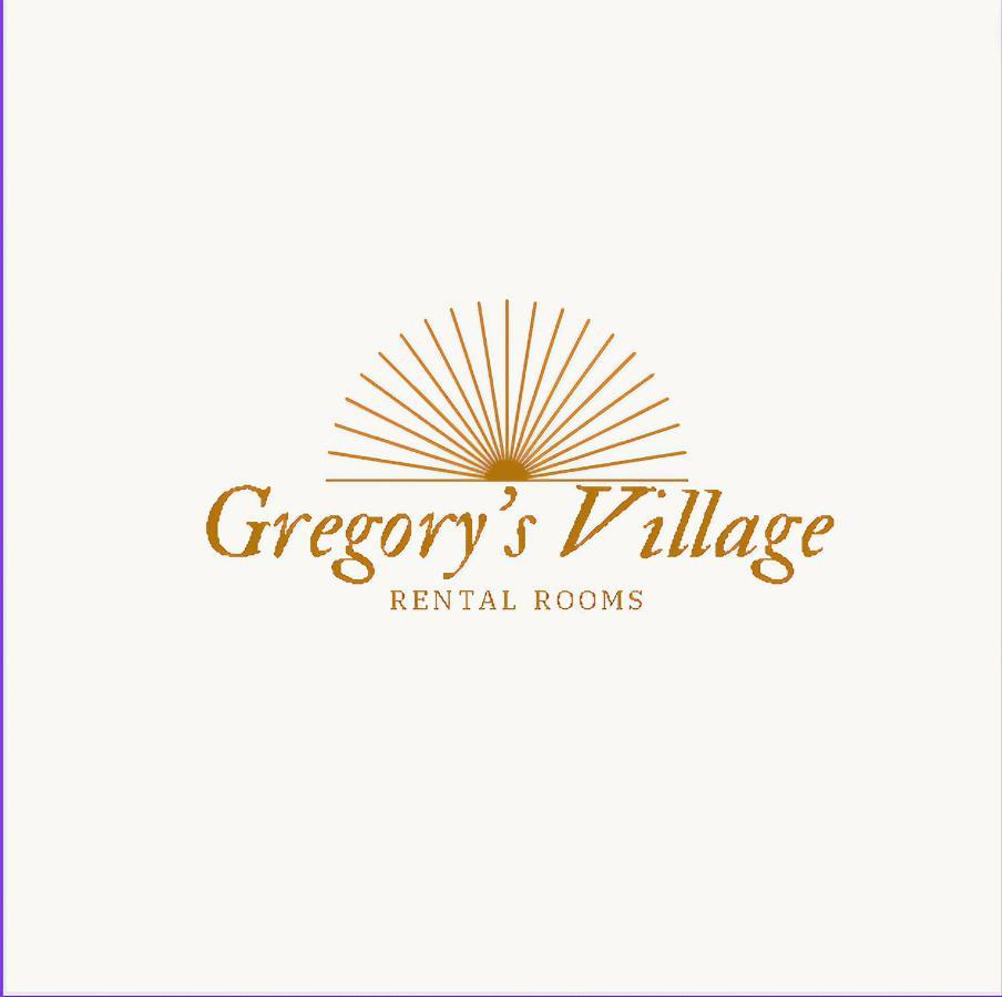 Gregory'S Village Platy Exterior photo