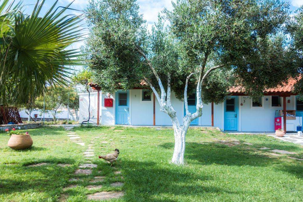Gregory'S Village Platy Exterior photo